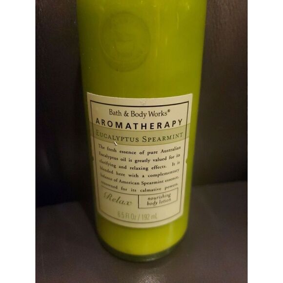 BATH & BODY WORKS Aromatherapy Eucalyptus Spearmint Relax Body Lotion - 6.5 Oz. - Picture 3 of 5